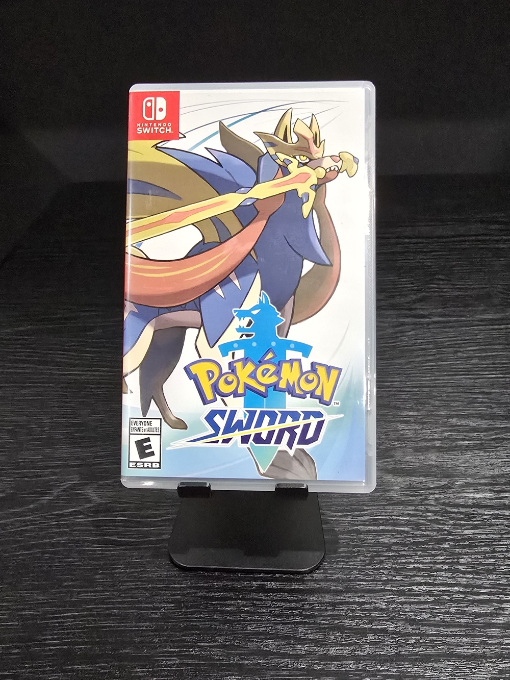 Nintendo Pokémon Sword - Blue & Yellow Artwork Case